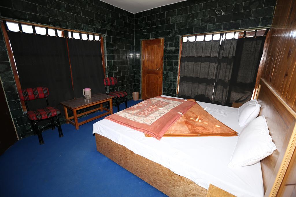 Hotel Ridge View Manali  Bilik gambar