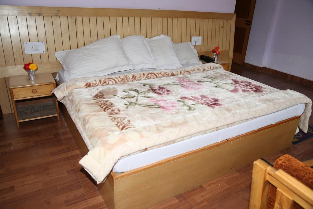 Hotel Ridge View Manali  Bilik gambar
